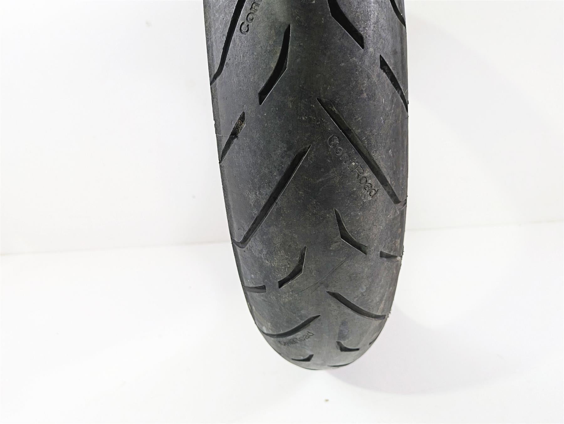 Used Front Motorcycle Tire Continental Conti Road TWI 120/70 ZR17 02447220000 {{ shop.shopifyCountryName }} - Mototech271