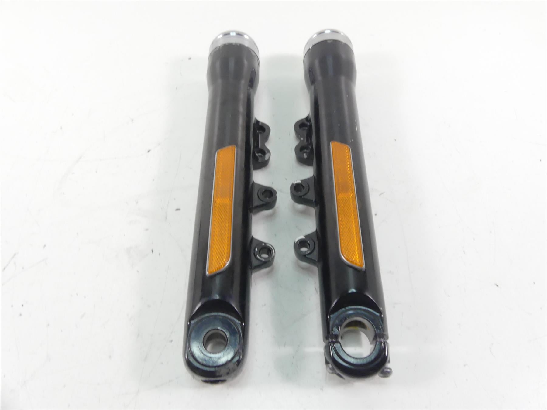 2015 Harley FXDF Dyna Fat Bob Showa Front Fork Lower Slider Set 48623-08A {{ shop.shopifyCountryName }} - Mototech271