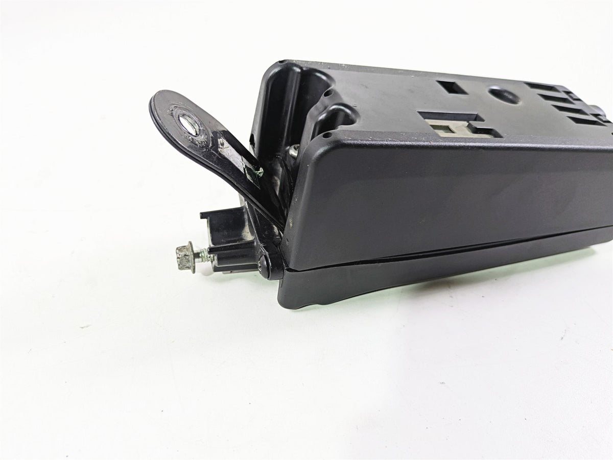 2020 Harley Softail FXST Standard Horn Mount & Wiring Box 69202599 {{ shop.shopifyCountryName }} - Mototech271