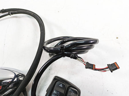 2015 Harley FXDL Dyna Low Rider Right Hand Control Switch + Led Blinker 72944-12 {{ shop.shopifyCountryName }} - Mototech271