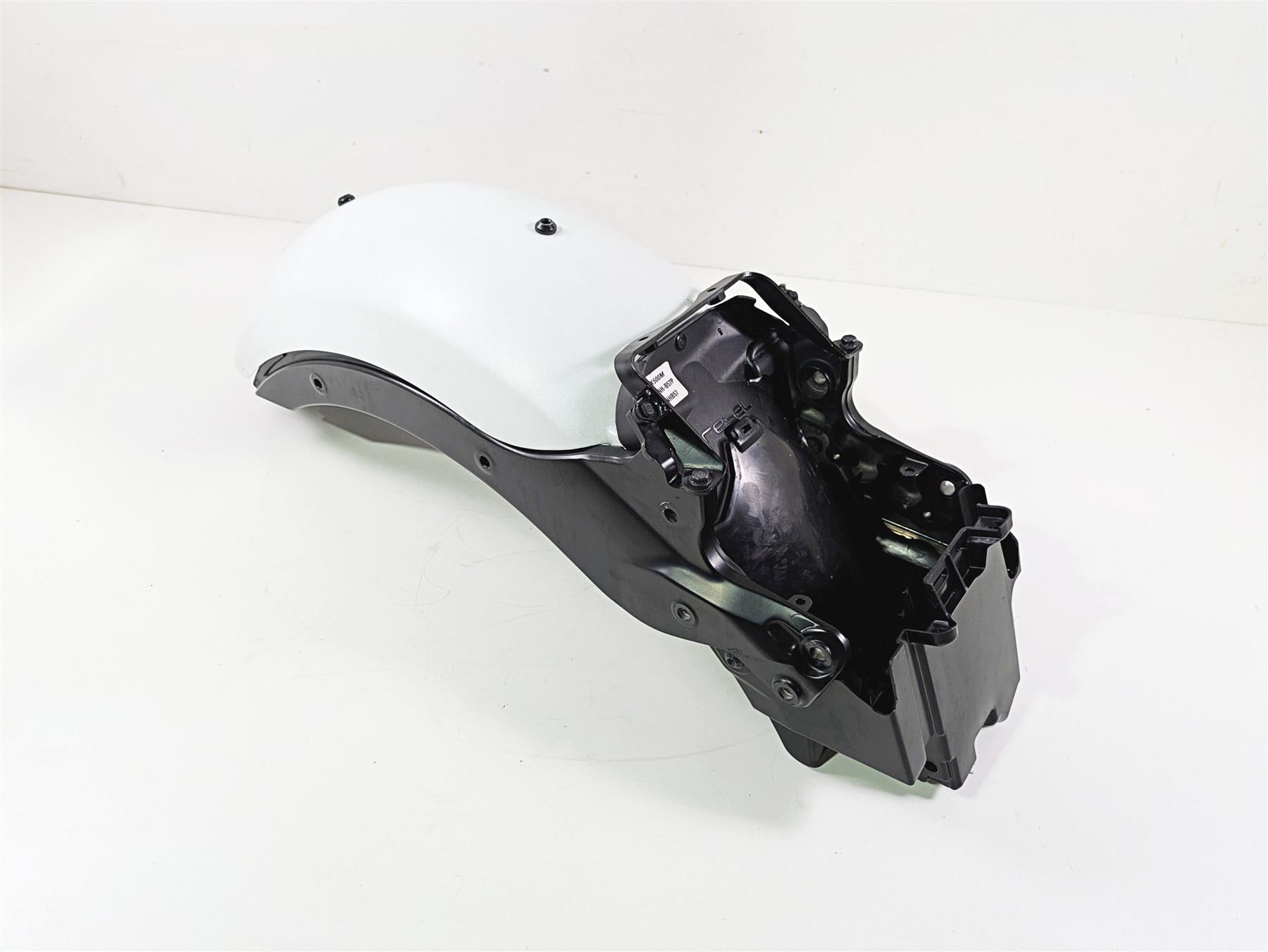 2021 Honda CMX500 Rebel Rear Fender & Struts Mounts Holder 80110-MKG-T00ZB {{ shop.shopifyCountryName }} - Mototech271