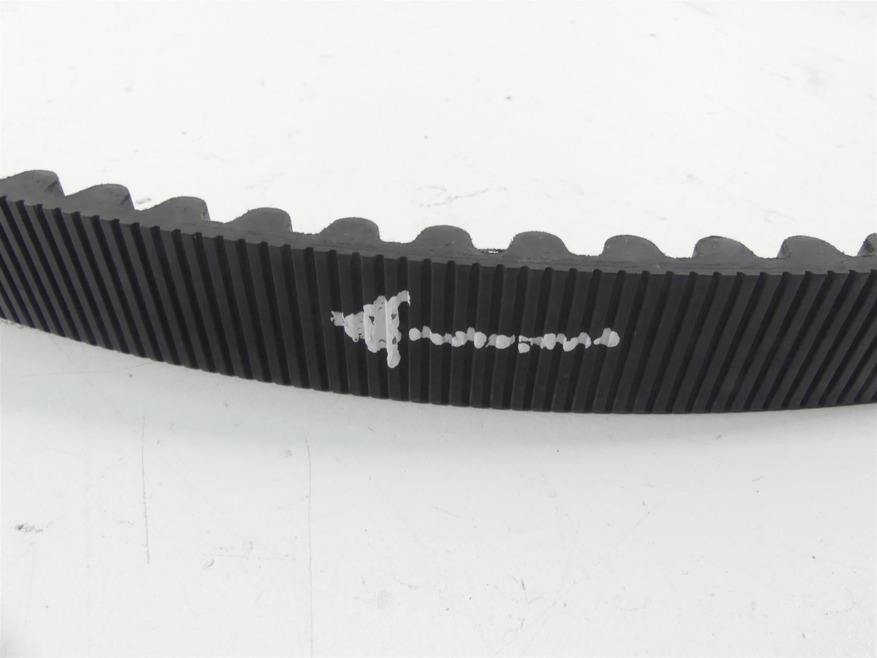 2003 Harley Dyna 100TH FXDL Low Rider Rear Drive Belt 133T 1 1/8" 40015-00B {{ shop.shopifyCountryName }} - Mototech271