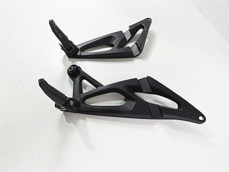 2014 BMW K1300S K40 Passenger Footpeg Foot Peg Set 46717715783 46717715784 {{ shop.shopifyCountryName }} - Mototech271