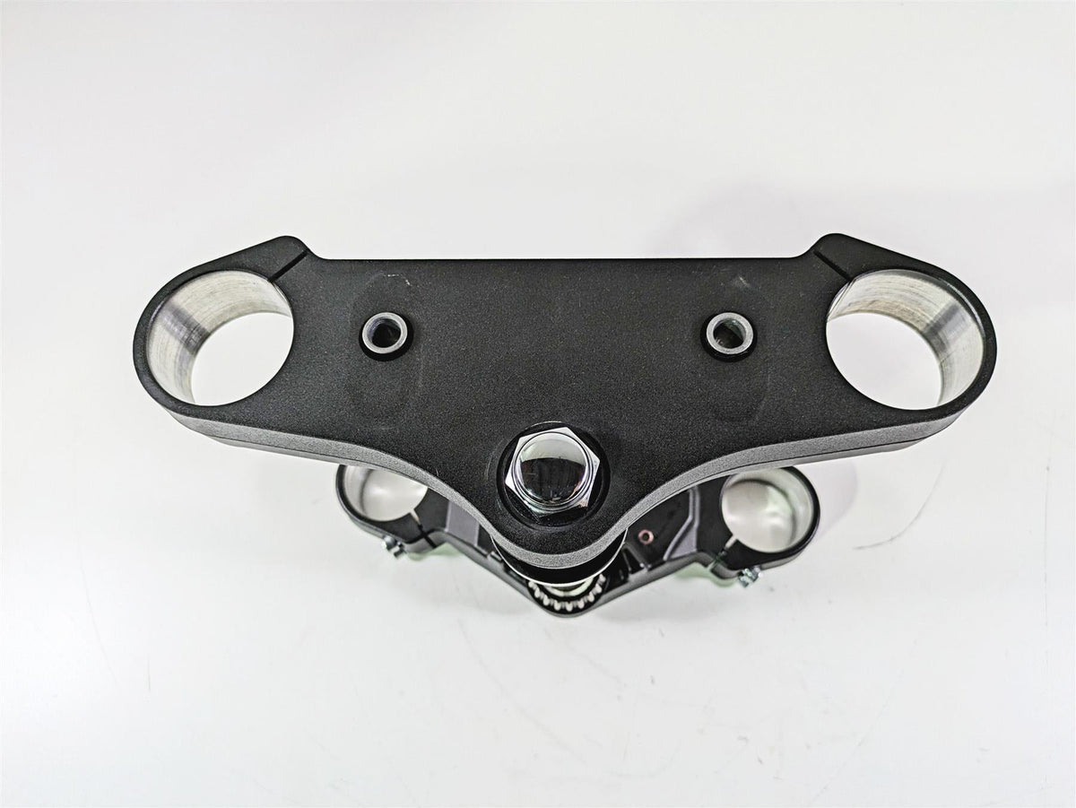 2016 Suzuki M109R VZR1800 Boulevard Upper Lower Triple Tree Set 51311-48G30 {{ shop.shopifyCountryName }} - Mototech271
