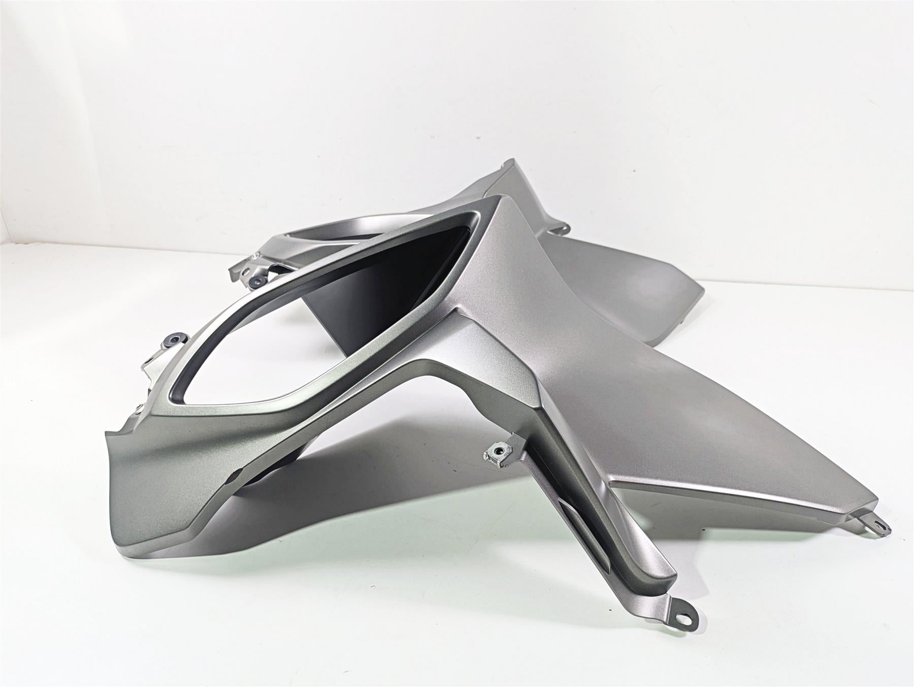 2016 BMW R1200RT K52 Left Right Intake Fairing Cover Set 46638533582 46638529381 {{ shop.shopifyCountryName }} - Mototech271
