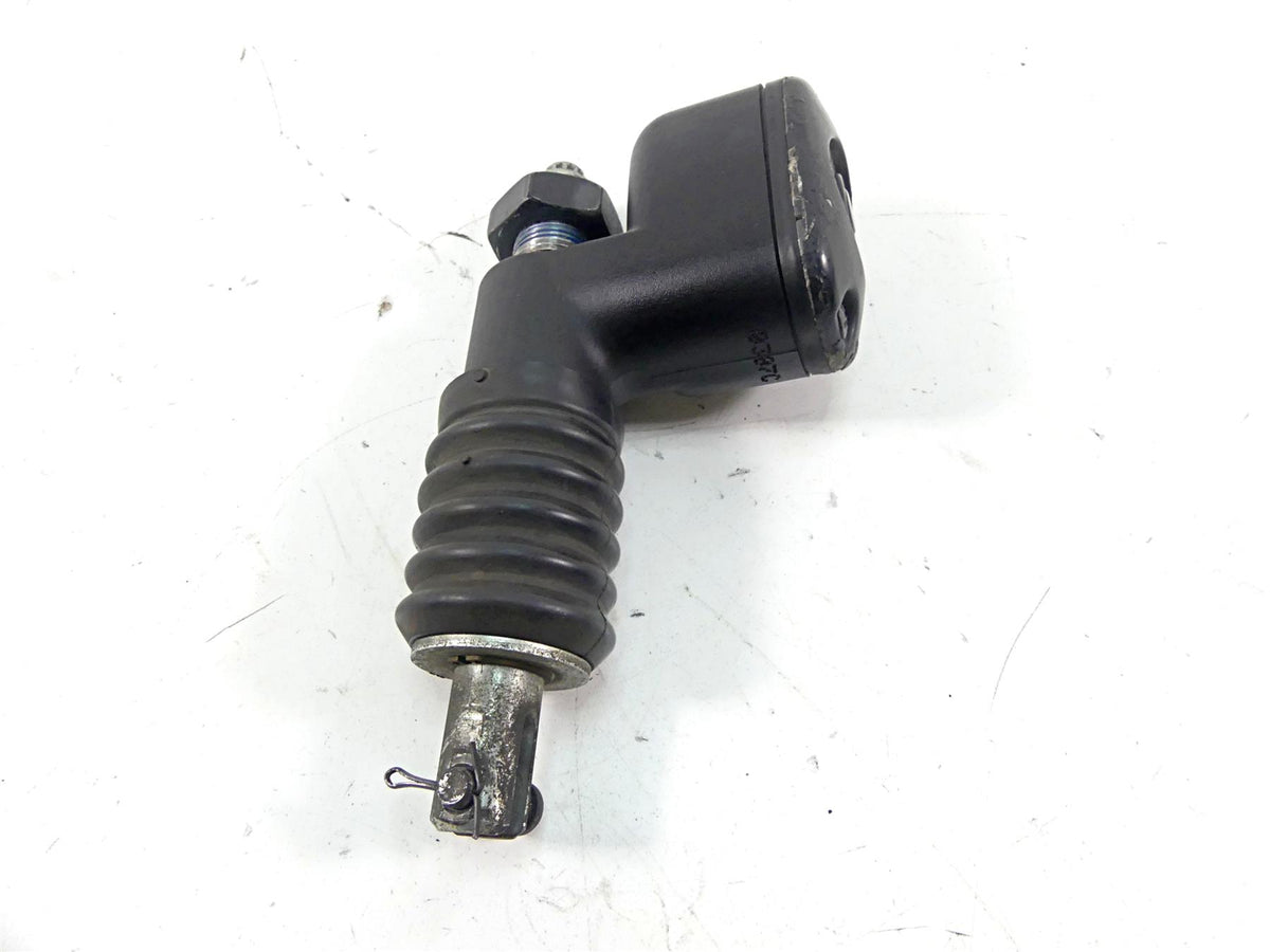 2007 Harley Touring FLHRC Road King Rear Brake Master Cylinder 41767-05E {{ shop.shopifyCountryName }} - Mototech271