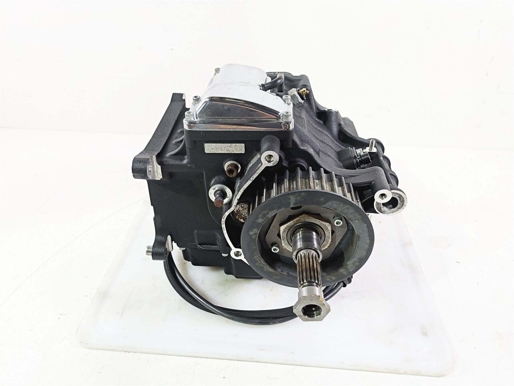2015 Harley FXDL Dyna Low Rider 6 Speed Transmission Gear Box 4K 33083-10A {{ shop.shopifyCountryName }} - Mototech271