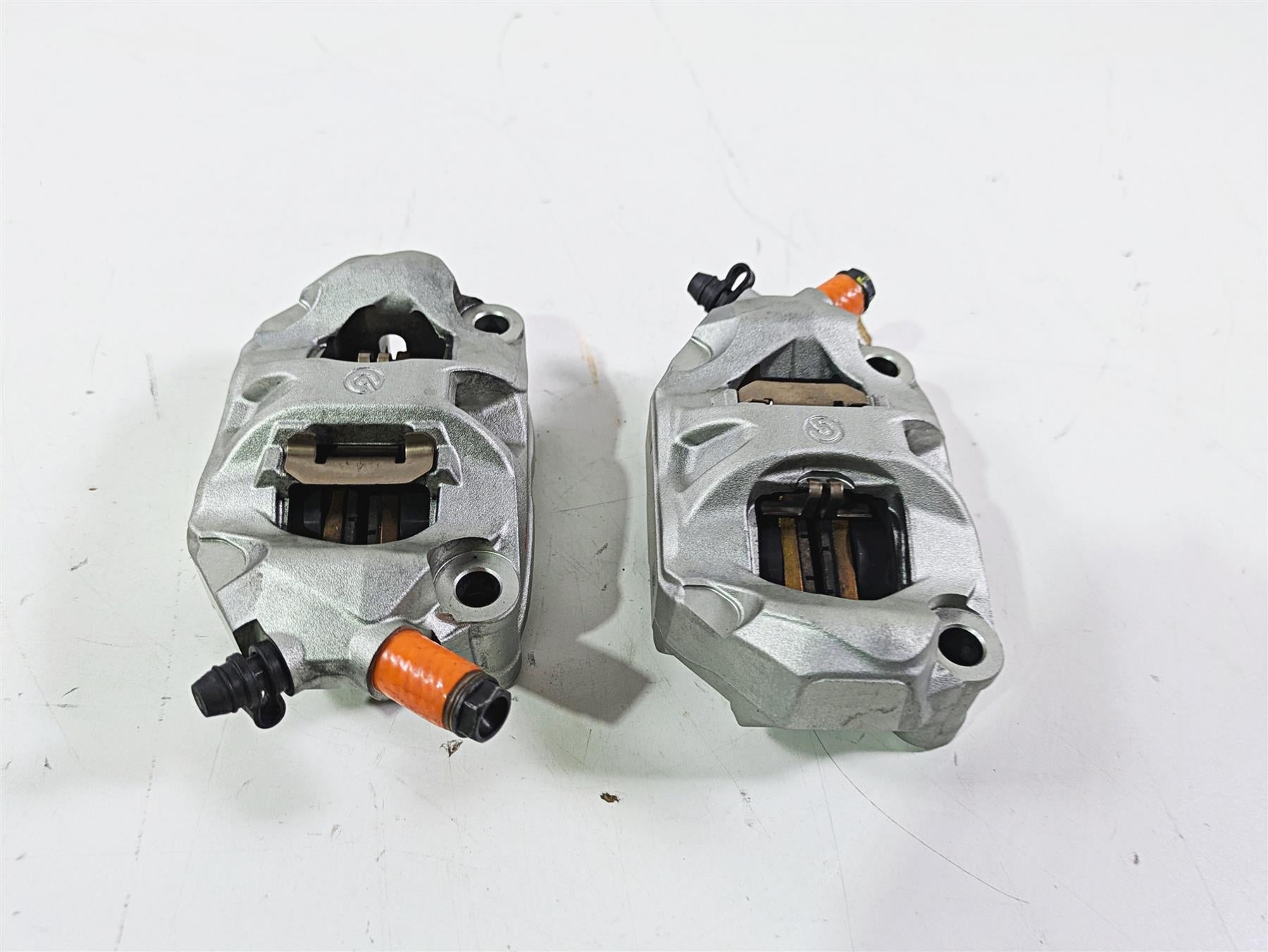 2023 Ducati Monster 937 SP Front Brembo Brake Caliper Set 61042161A 61042171A {{ shop.shopifyCountryName }} - Mototech271