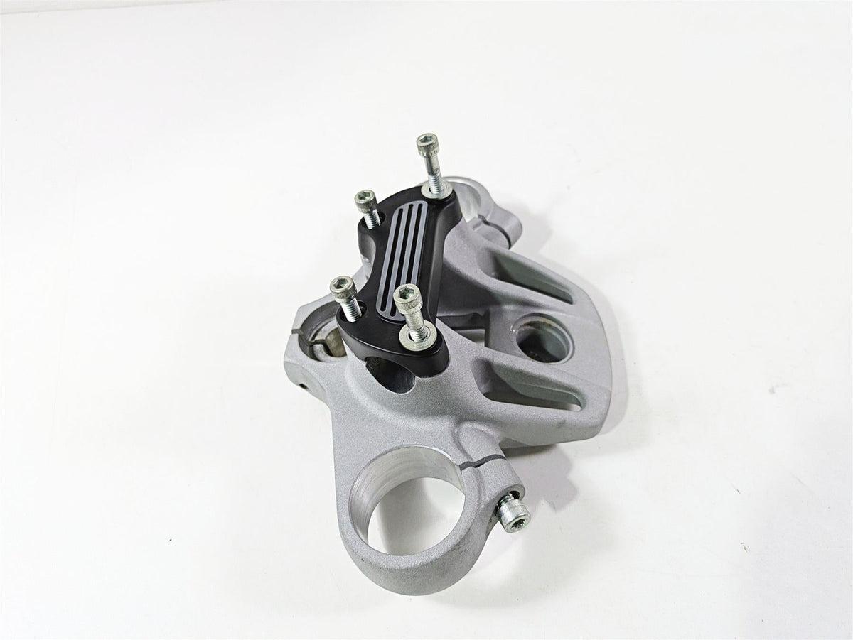 2009 Harley XR1200 Sportster Upper Triple Tree Steering Clamp 55mm 46028-08 {{ shop.shopifyCountryName }} - Mototech271