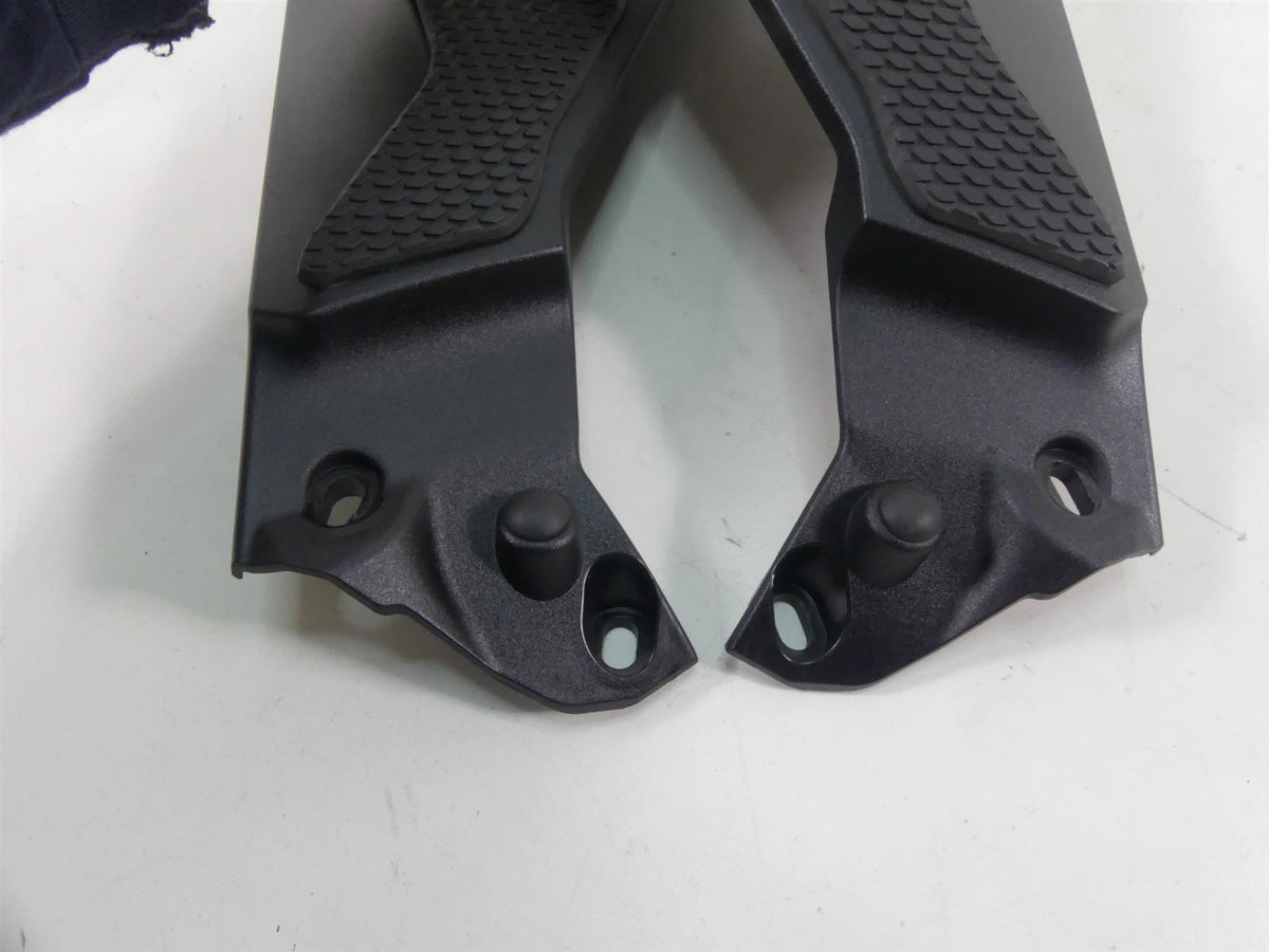 2014 BMW R1200GS K50 Left Right Side Between Leg Cover Set 46638528675 {{ shop.shopifyCountryName }} - Mototech271