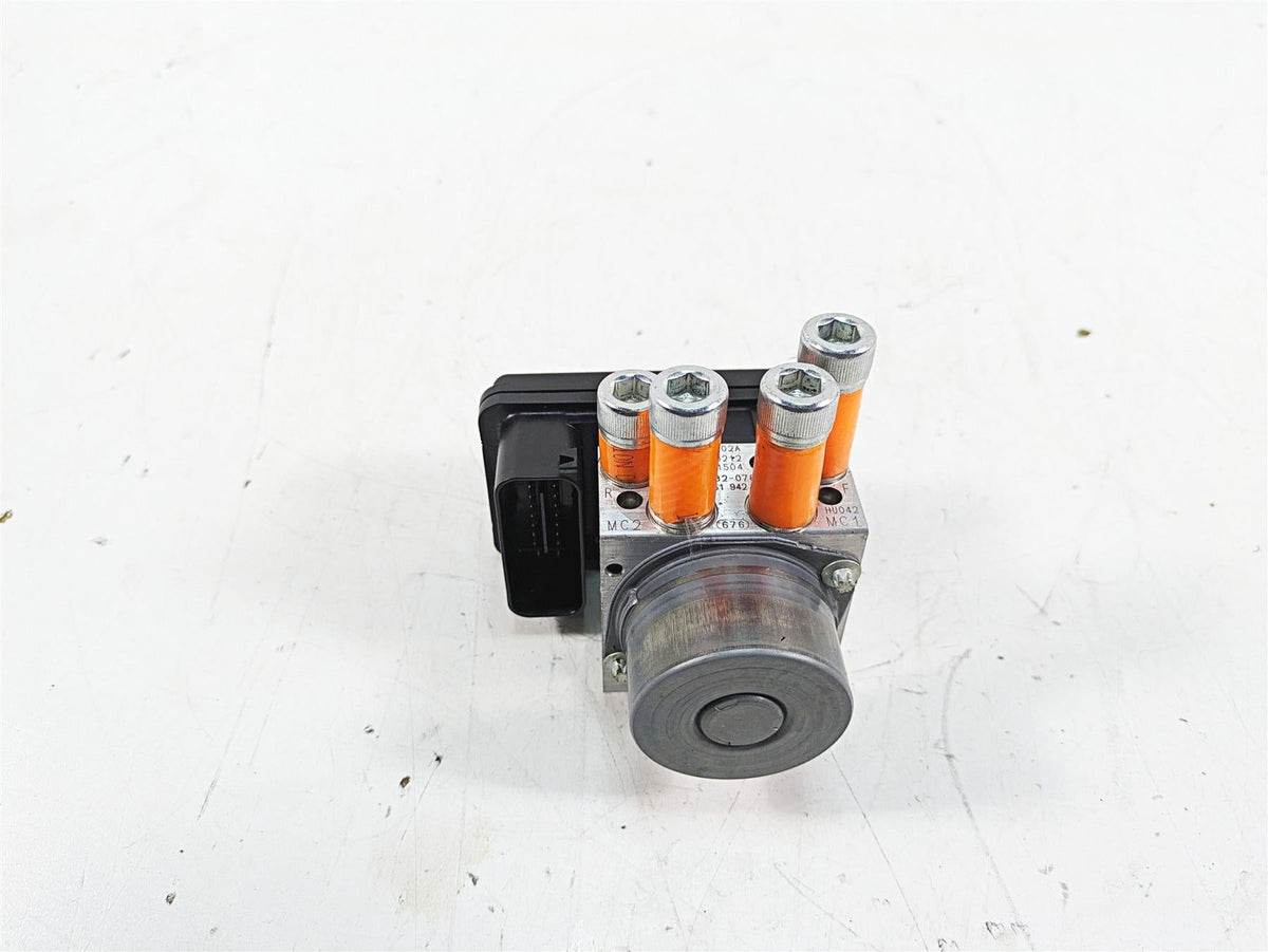 2018 Kawasaki ZX1002 Ninja H2 SX Abs Brake Pump Pressure Unit Module 16082-0789 {{ shop.shopifyCountryName }} - Mototech271