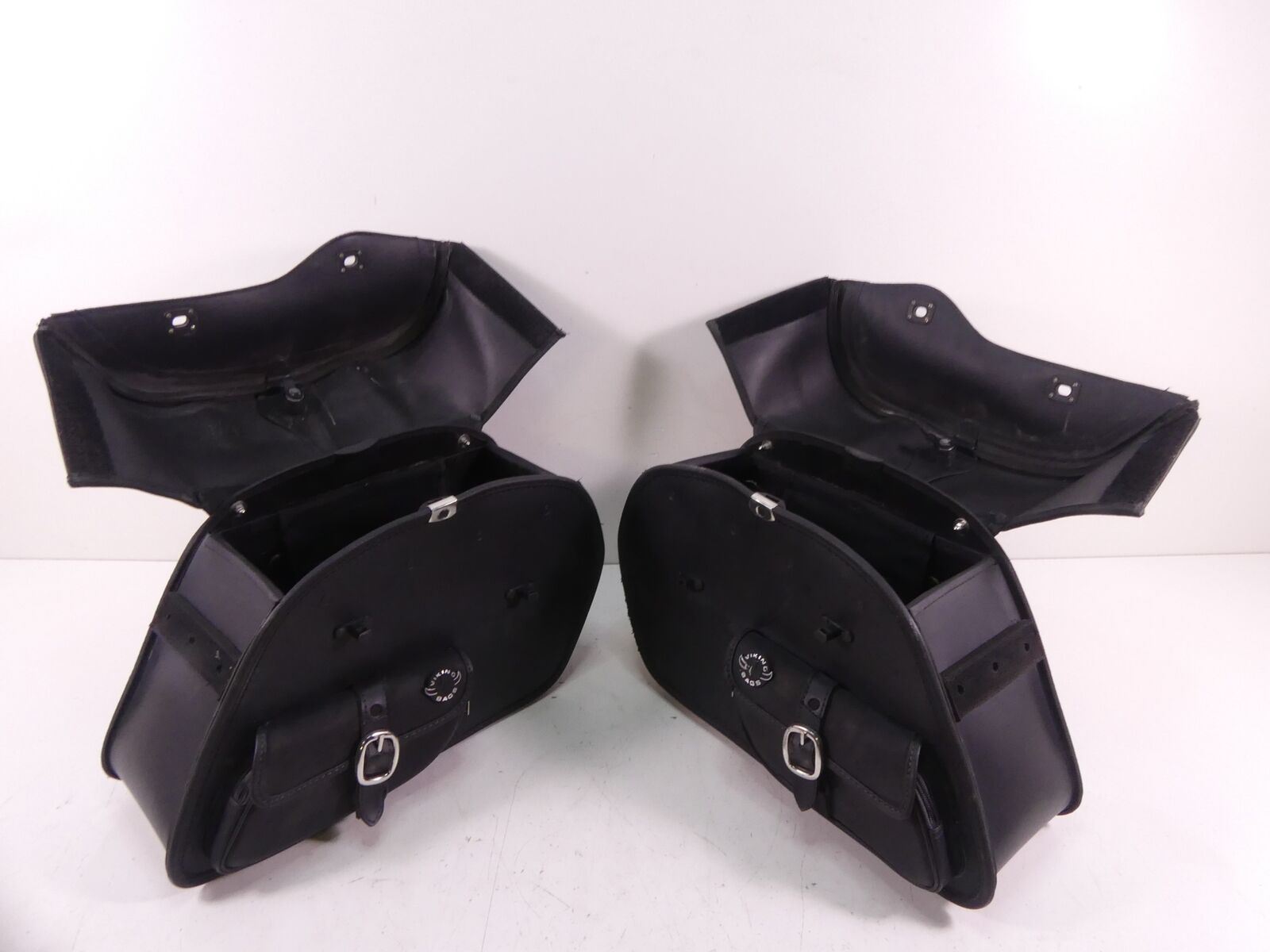 2001 Kawasaki VN1500 Vulcan C Viking Bags Saddle Bag Set + Key VLX600P 6388 {{ shop.shopifyCountryName }} - Mototech271