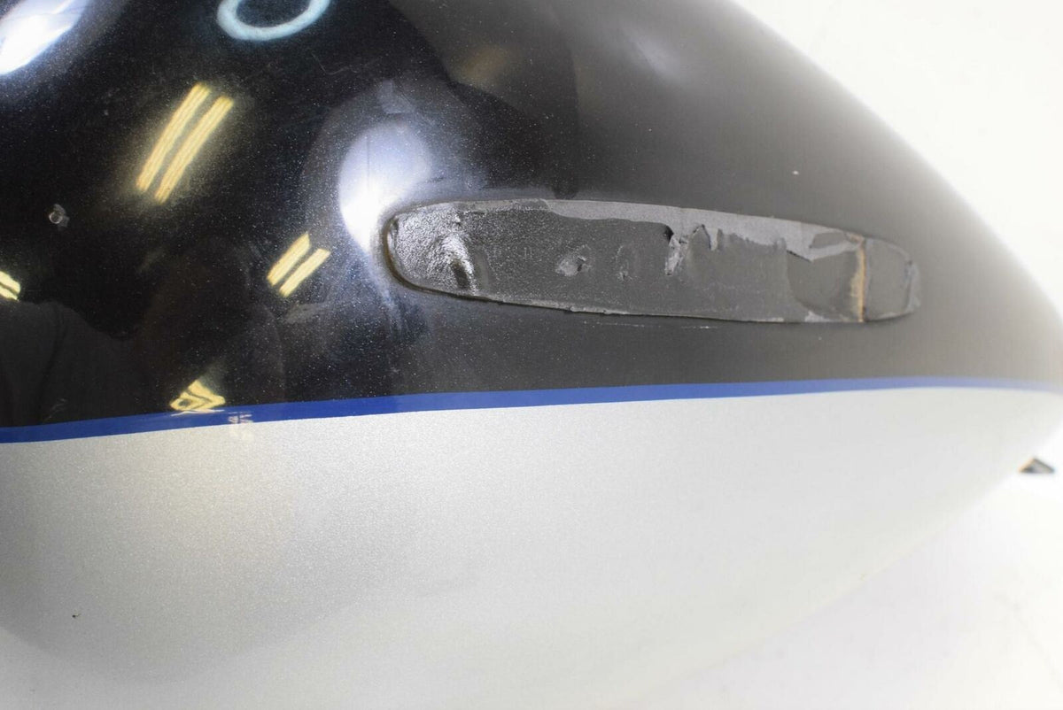 2012 Harley Touring FLHTK Electra Glide Fuel Petrol Gas Tank -dented 61356-08 {{ shop.shopifyCountryName }} - Mototech271