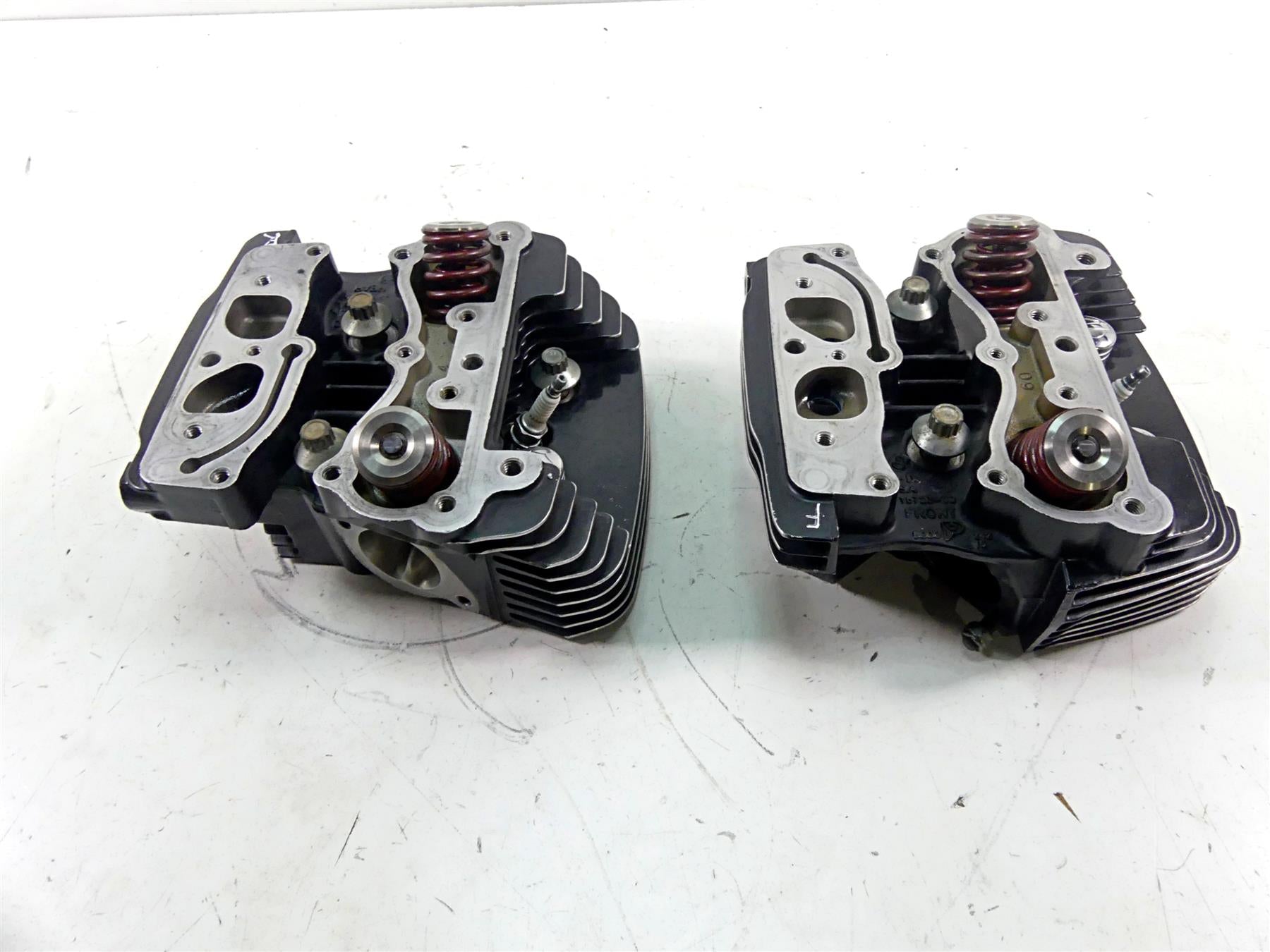 2002 Harley Touring FLHTC Electra Glide Big Valve Ported Cylinder Heads 16725-99 {{ shop.shopifyCountryName }} - Mototech271