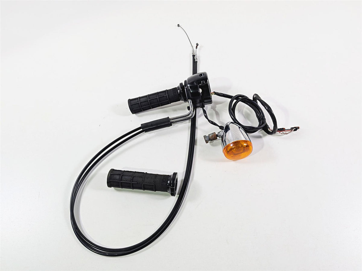 2014 Harley FXDL Dyna Low Rider Right Hand Control Switch + Blinker 72944-12 {{ shop.shopifyCountryName }} - Mototech271