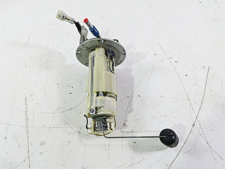 2016 Suzuki GSXR1000 Fuel Gas Petrol Pump - Tested 15100-47H10 {{ shop.shopifyCountryName }} - Mototech271