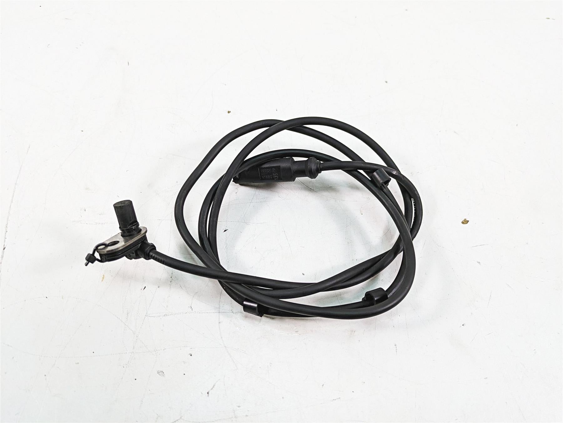 2016 Ducati Panigale 1299 S Front Abs Wheel Speed Brake Sensor 55212111B