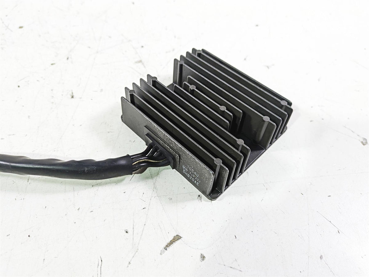 2018 Suzuki GSX1300 R Hayabusa Rectifier Voltage Regulator SH820AE 32800-10G40 {{ shop.shopifyCountryName }} - Mototech271