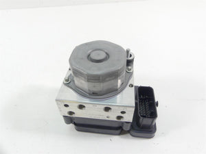2016 Yamaha YZF-R1 S Abs Brake Pump Module Unit 2CR-85930-09-00 | Mototech271