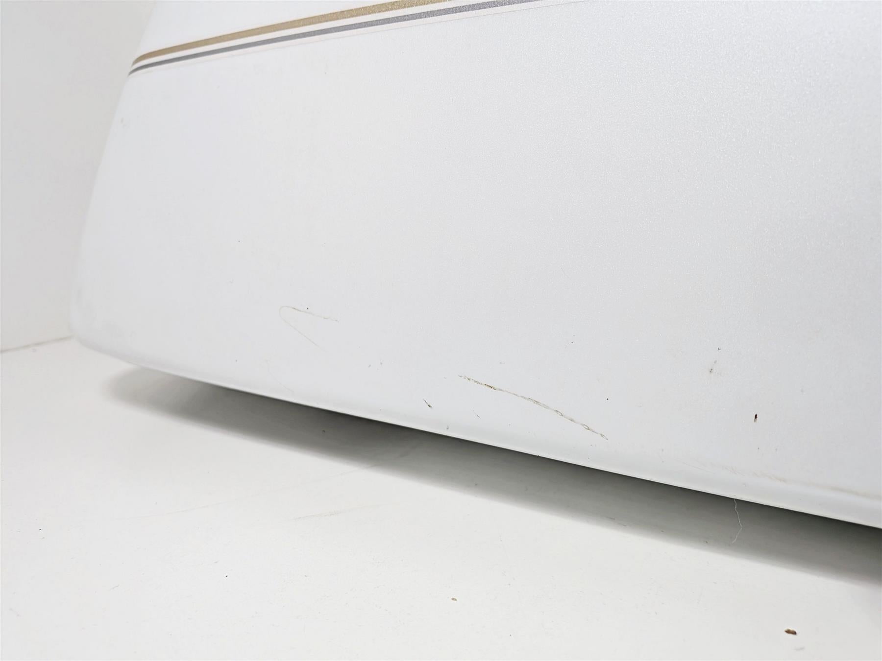 2006 Yamaha XVZ1300 Royal Star Left Right Saddle Bag Set White 4XY-Y2843-2H-P2 {{ shop.shopifyCountryName }} - Mototech271