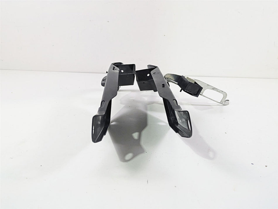 2001 Harley Touring FLHX Street Glide Front Fairing Mount Set - Read 58478-96 {{ shop.shopifyCountryName }} - Mototech271