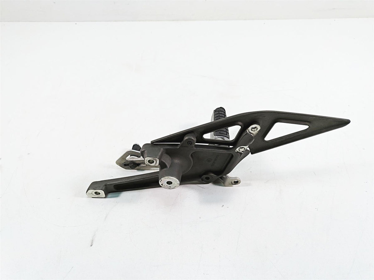 2008 Buell 1125 R Right Foot Peg Brake Pedal Set N0401.1AMEYCP N0530.1AM {{ shop.shopifyCountryName }} - Mototech271