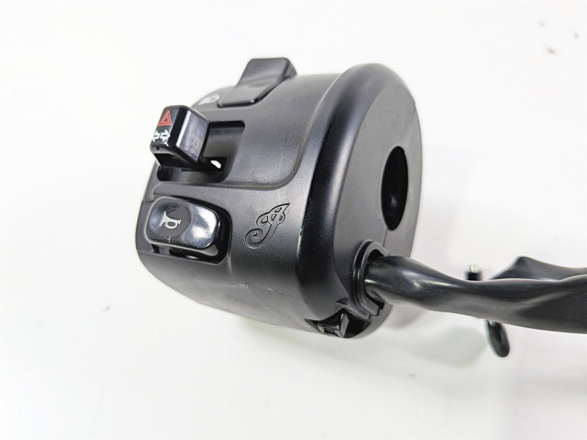 2021 Indian Scout 1200 Left Hand Control Switch Light Blinker Horn 4014449 {{ shop.shopifyCountryName }} - Mototech271