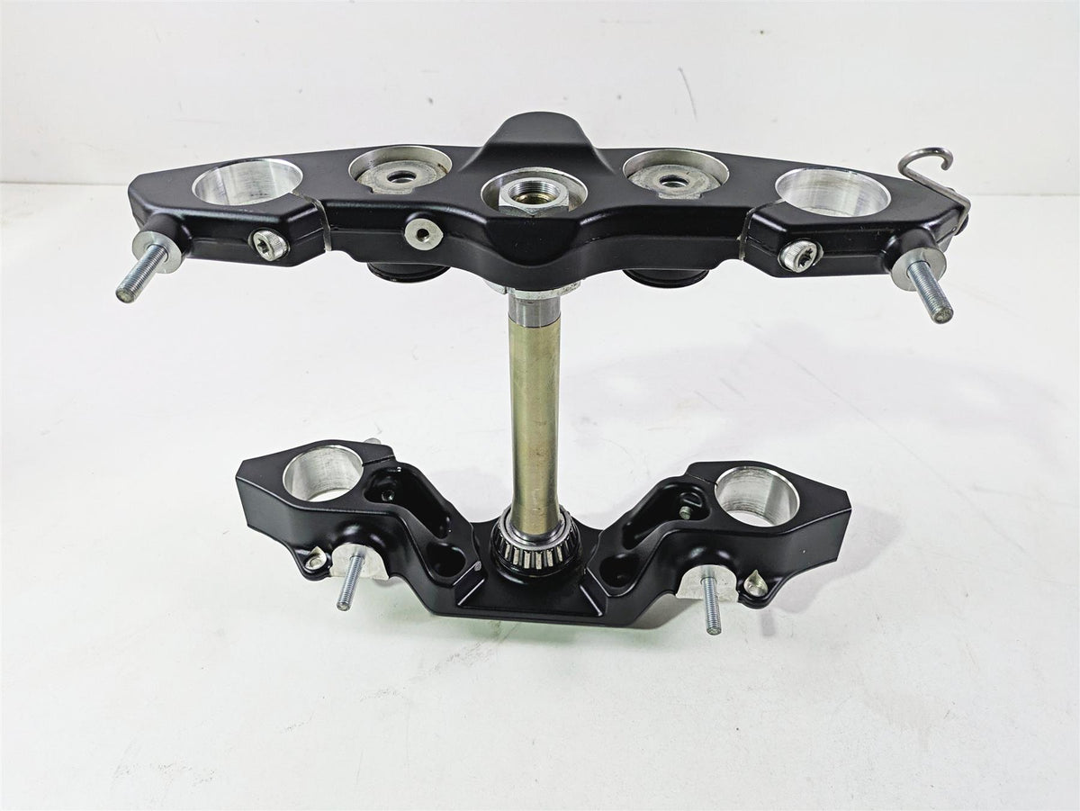 2017 Indian Chieftain Limited Upper Lower Triple Tree Clamp Set 1824691 1824716 {{ shop.shopifyCountryName }} - Mototech271
