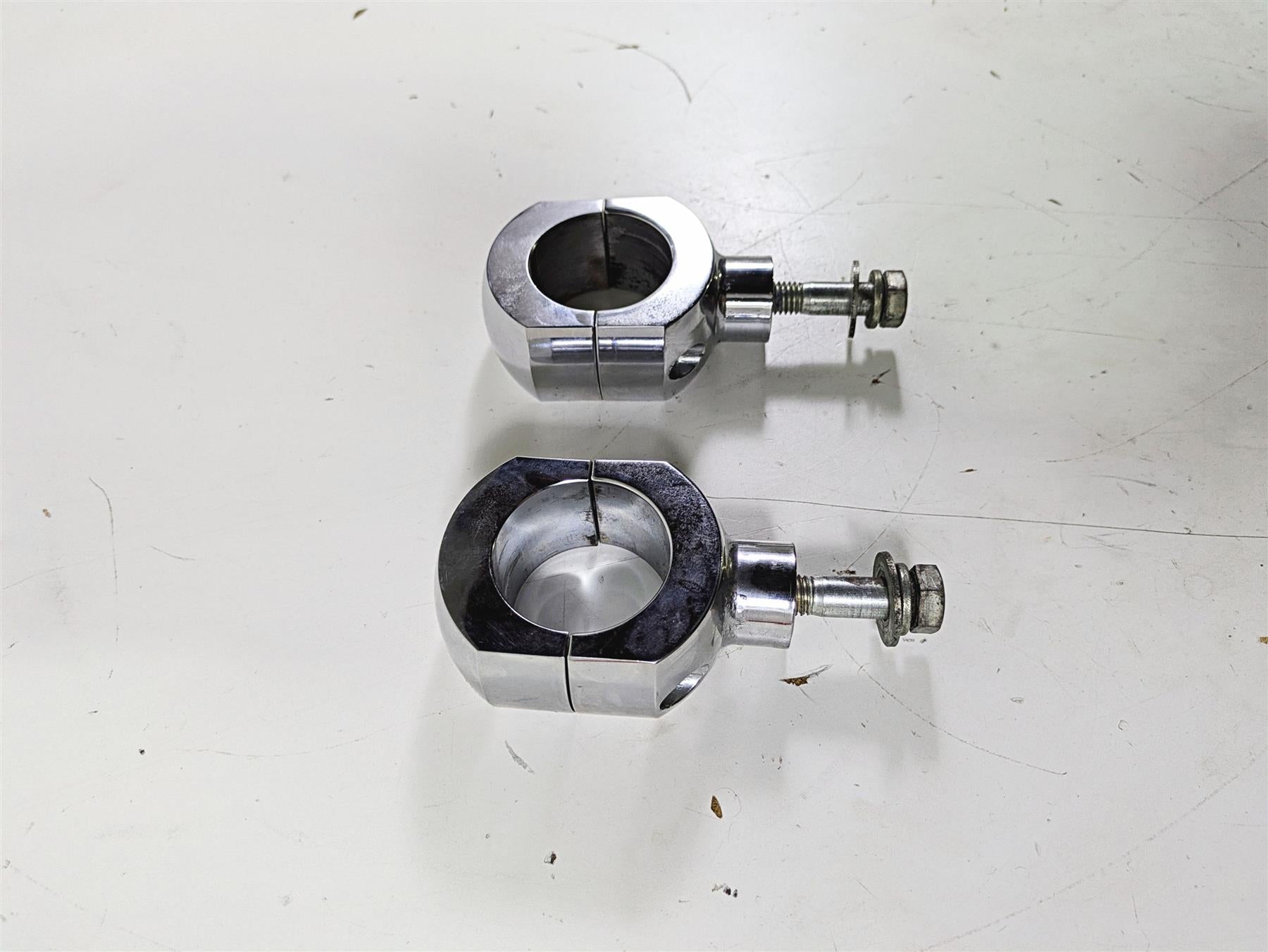2003 Harley Softail FXSTDI Deuce 100th Aftermarket 2" Handlebar Riser Set {{ shop.shopifyCountryName }} - Mototech271