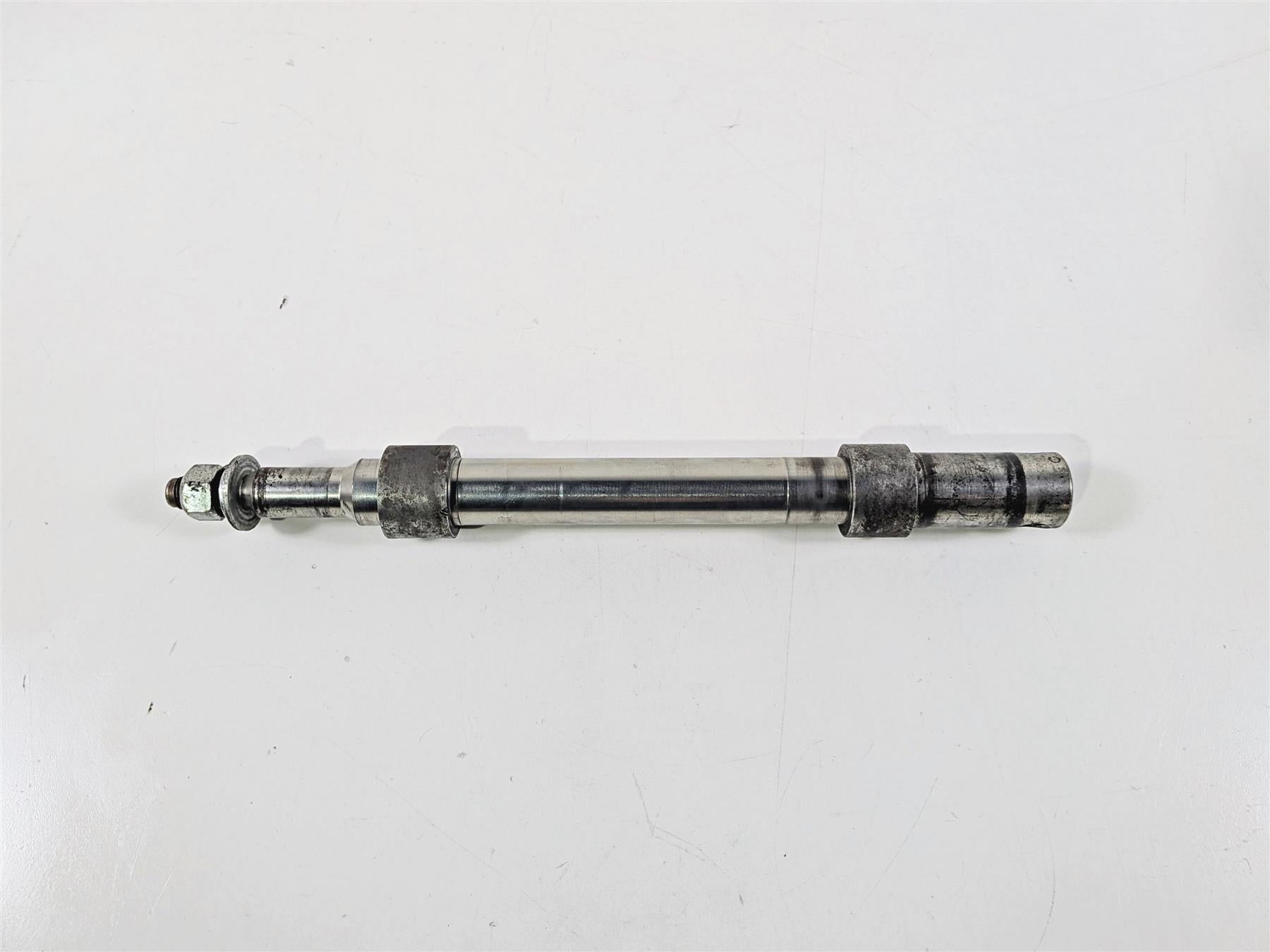 2004 Harley Touring FLTRI Road Glide Front Axle Wheel Spindle 1" 43364-00-Mototech271