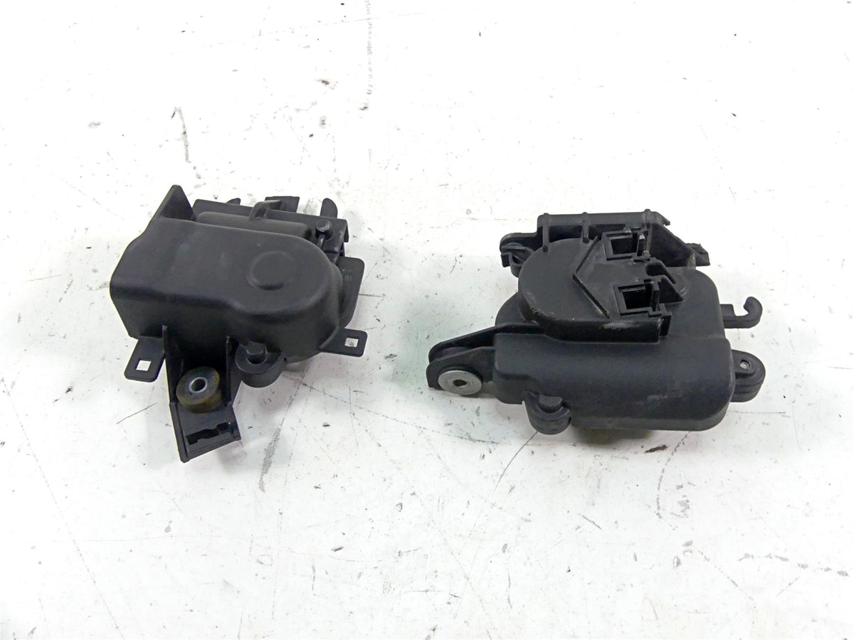 2018 BMW S1000RR K46 Exhaust Actuator Servo Motor Set 18517722614 18519443059 {{ shop.shopifyCountryName }} - Mototech271