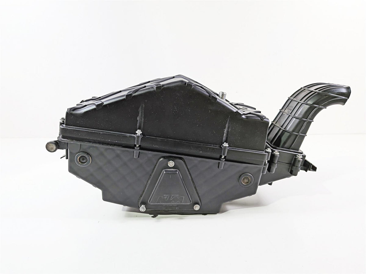 2005 KTM 950 LC8 Adventure Air Cleaner Filter Breather Box 60006002000 {{ shop.shopifyCountryName }} - Mototech271