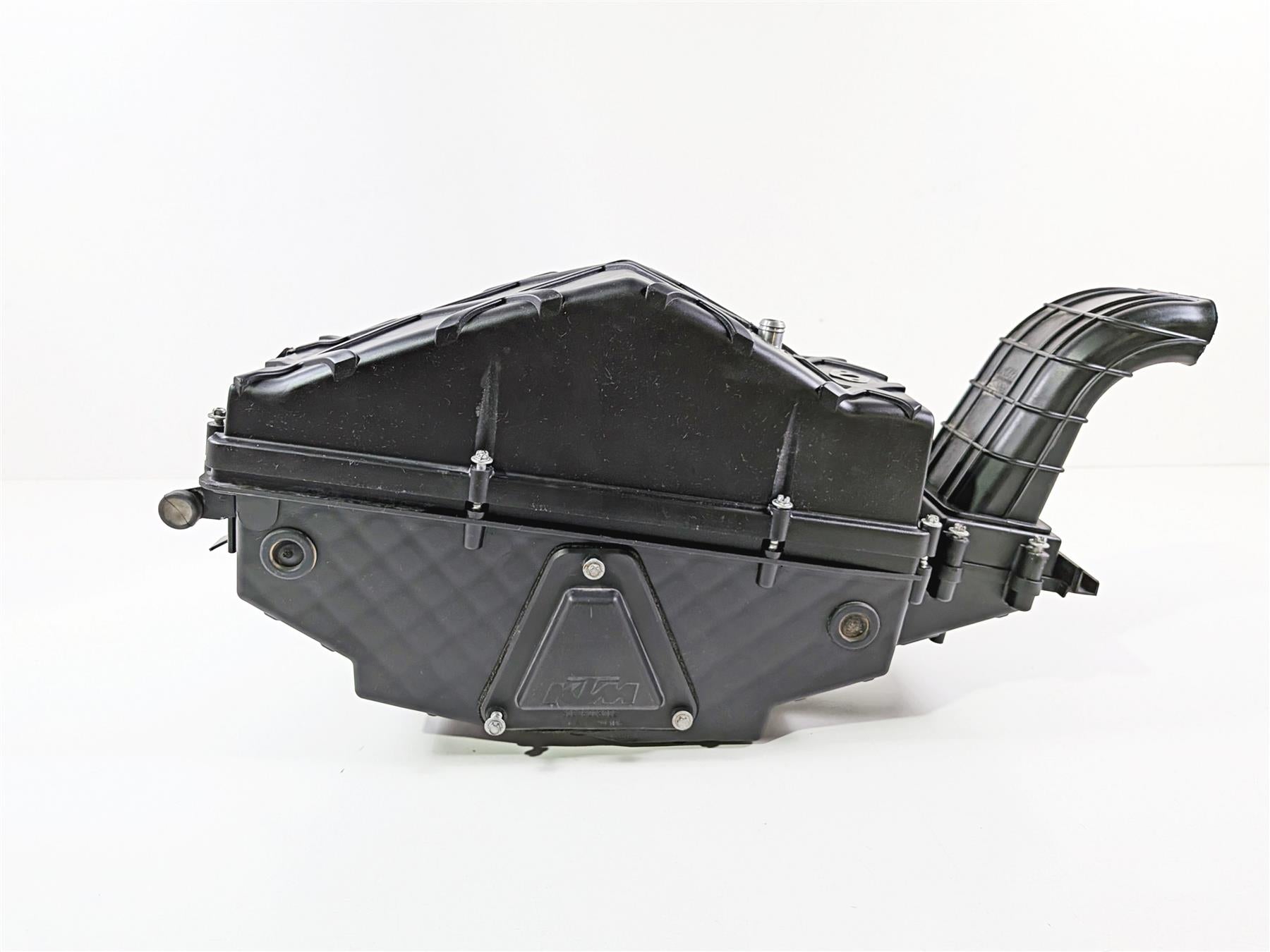 2005 KTM 950 LC8 Adventure Air Cleaner Filter Breather Box 60006002000 {{ shop.shopifyCountryName }} - Mototech271