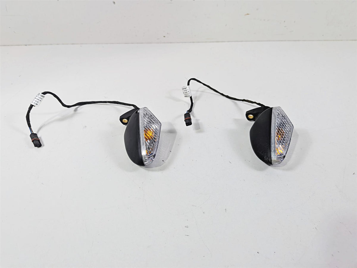 2016 BMW R1200 GS K50 Rear Turn Signal Set 63138534352 {{ shop.shopifyCountryName }} - Mototech271