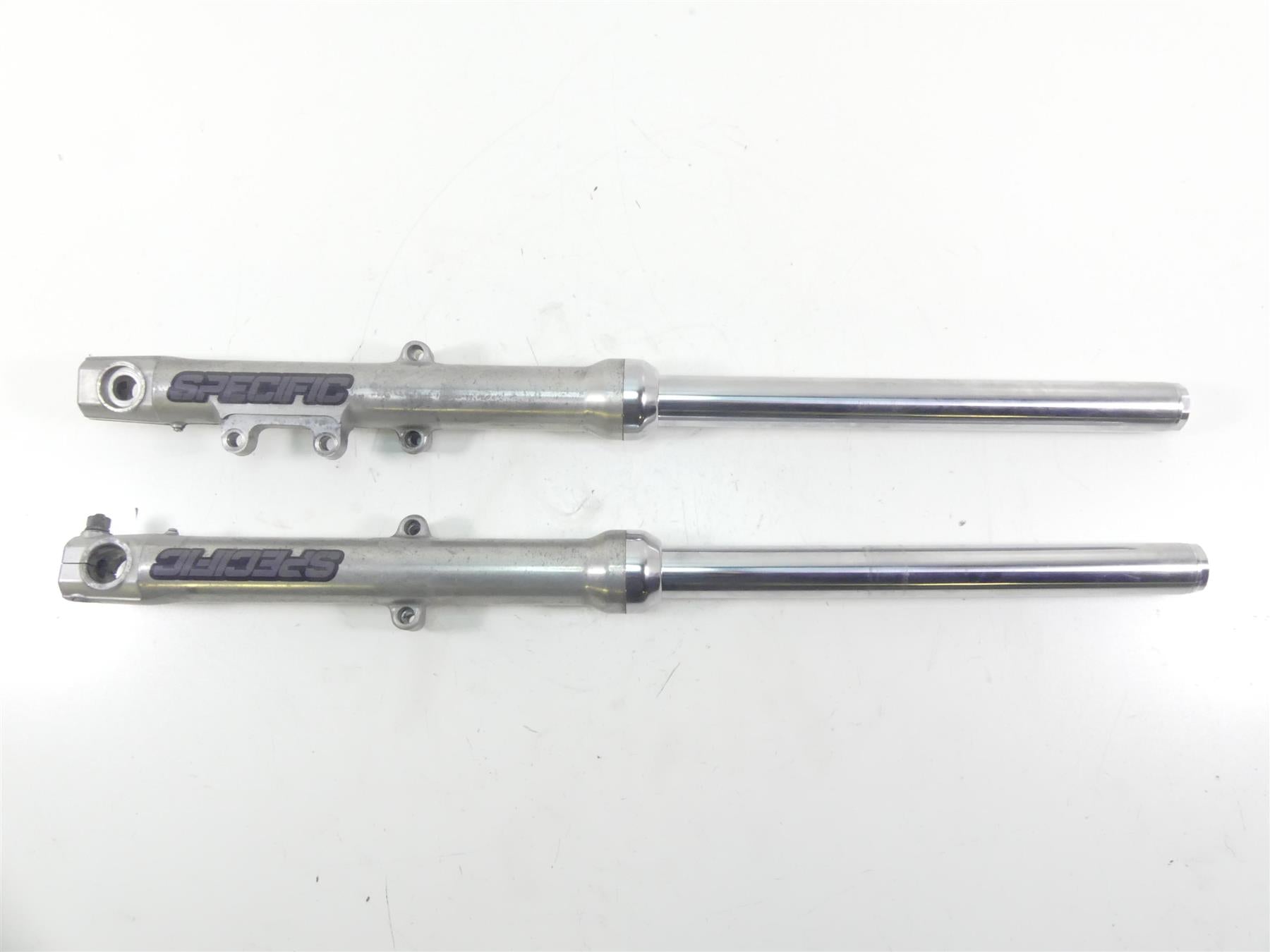 2005 Harley Dyna FXDLI Low Rider Front 39mm Fork Leg Set R 45947-04 L 45948-04 {{ shop.shopifyCountryName }} - Mototech271