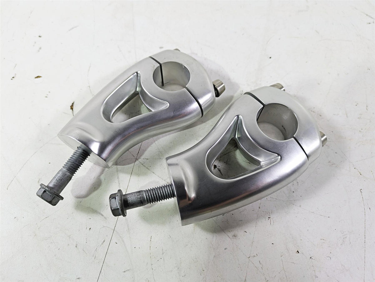2014 Moto Guzzi California 1400 Touring Handlebar Holder Riser Set GU06500600 {{ shop.shopifyCountryName }} - Mototech271