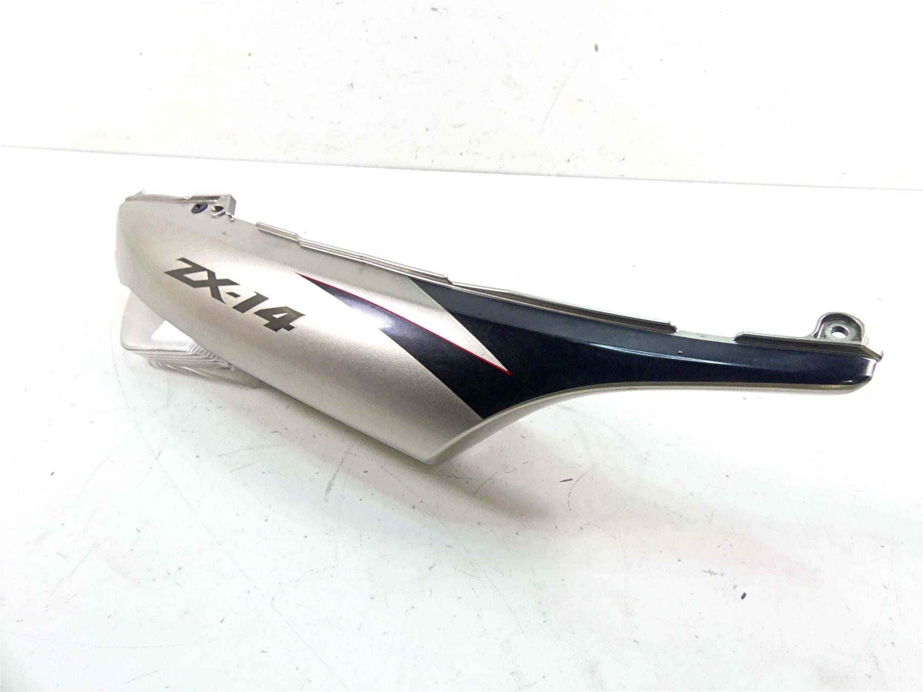 2010 Kawasaki ZX1400 ZX14 R Ninja Right Tail Fairing Blinker Set 36040-0034 {{ shop.shopifyCountryName }} - Mototech271