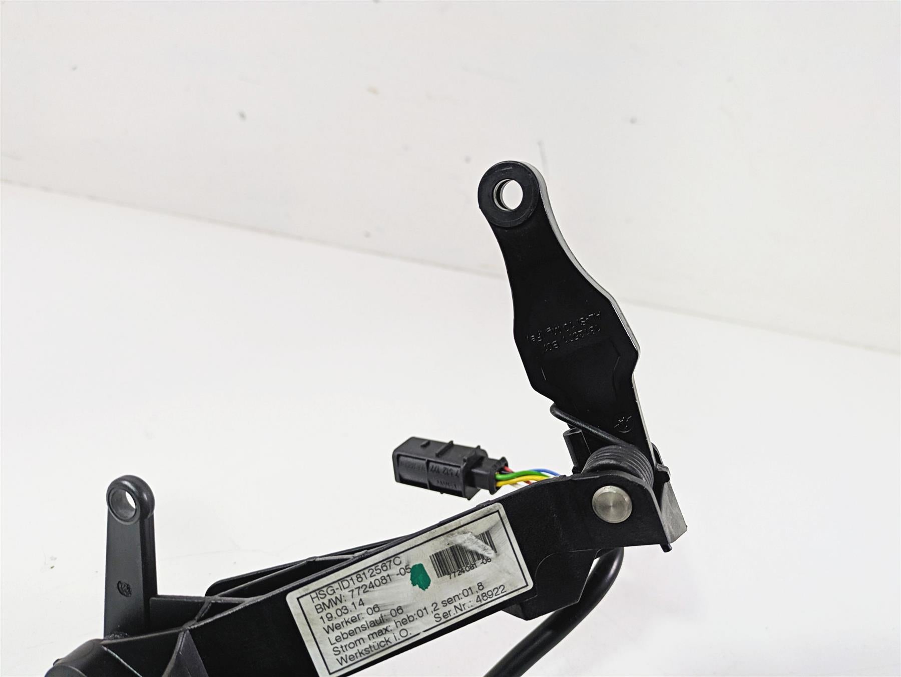 2014 BMW K1600 GTL K48 Windshield Adjuster & Motor 46637724081 46638557439 {{ shop.shopifyCountryName }} - Mototech271