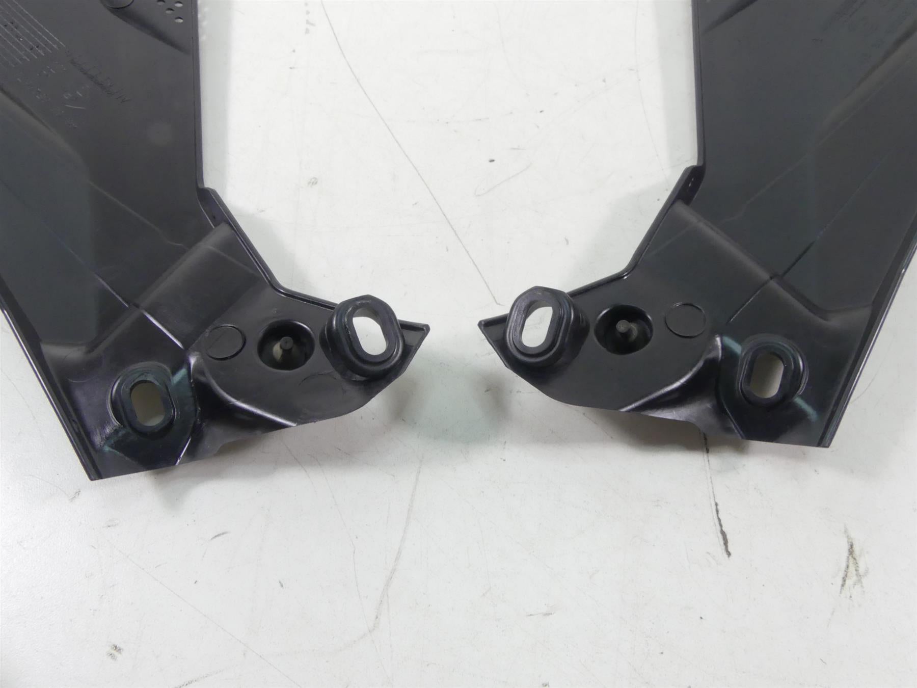 2016 BMW R1200GS K50 Lower Side Cover Fairing Panel Cowl Set 46638528676 {{ shop.shopifyCountryName }} - Mototech271