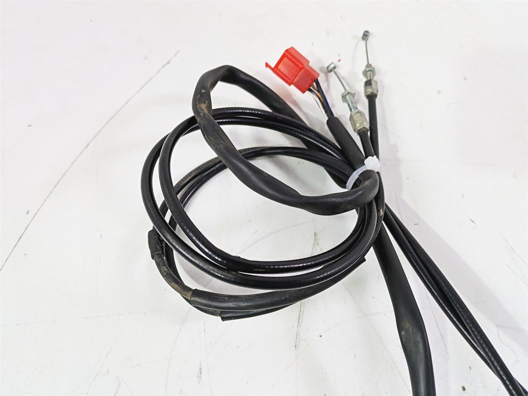 2002 Honda V-Twin VTX1800 C Right Hand Control Switch & Throttle 35013-MCH-020 {{ shop.shopifyCountryName }} - Mototech271