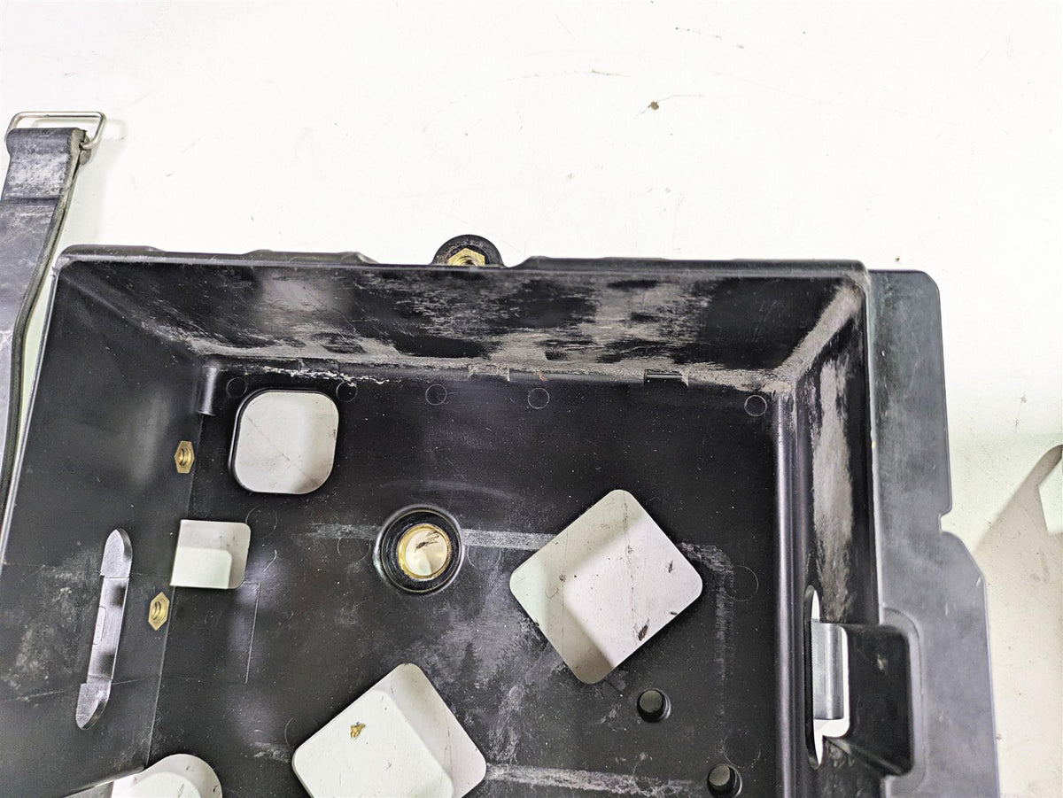 2015 Harley FXDL Dyna Low Rider Battery Tray & Cover 70379-06B {{ shop.shopifyCountryName }} - Mototech271