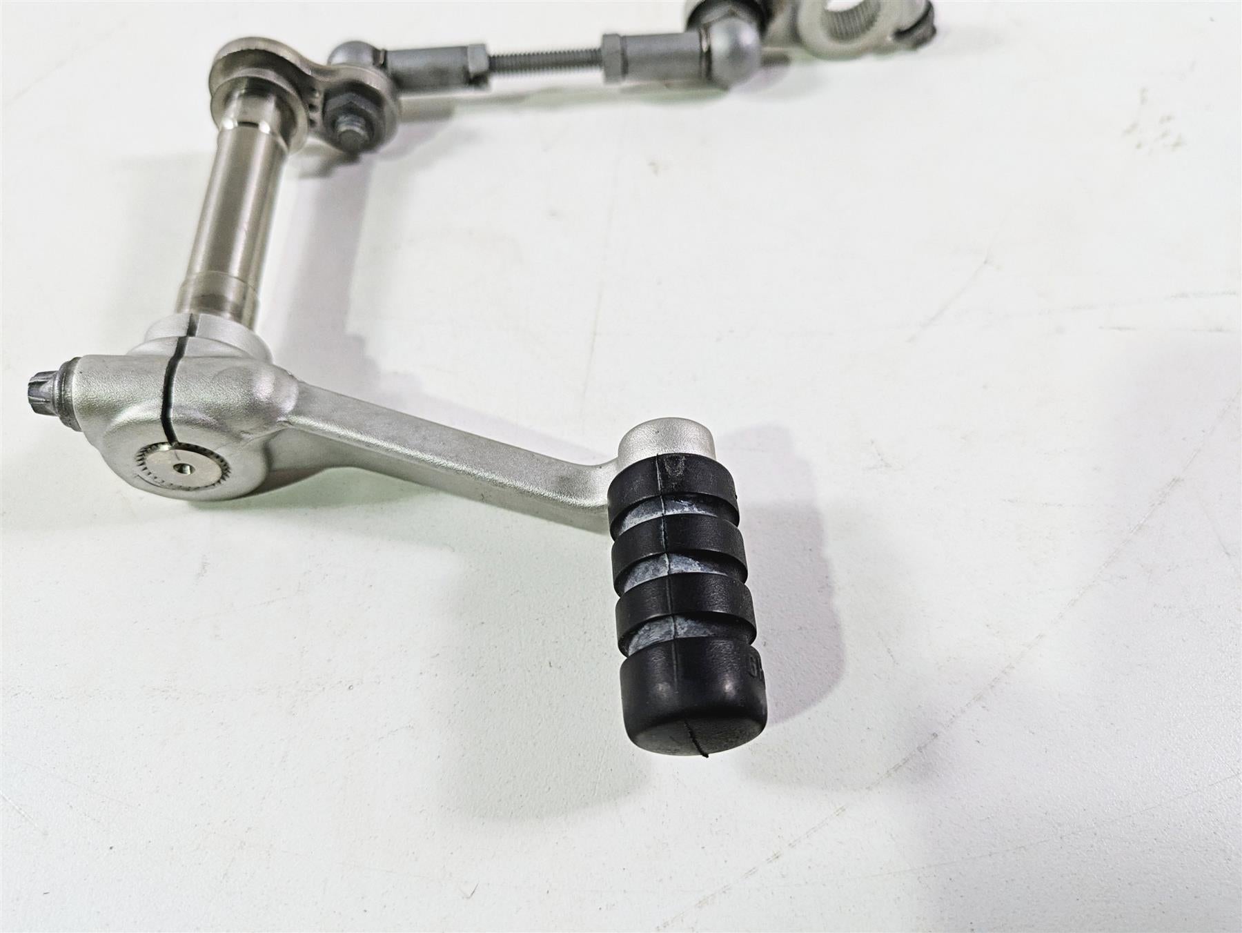 2014 BMW R nine T R9T K21 Shifter Shift Lever Pedal Peg & Linkage 23417671065 {{ shop.shopifyCountryName }} - Mototech271