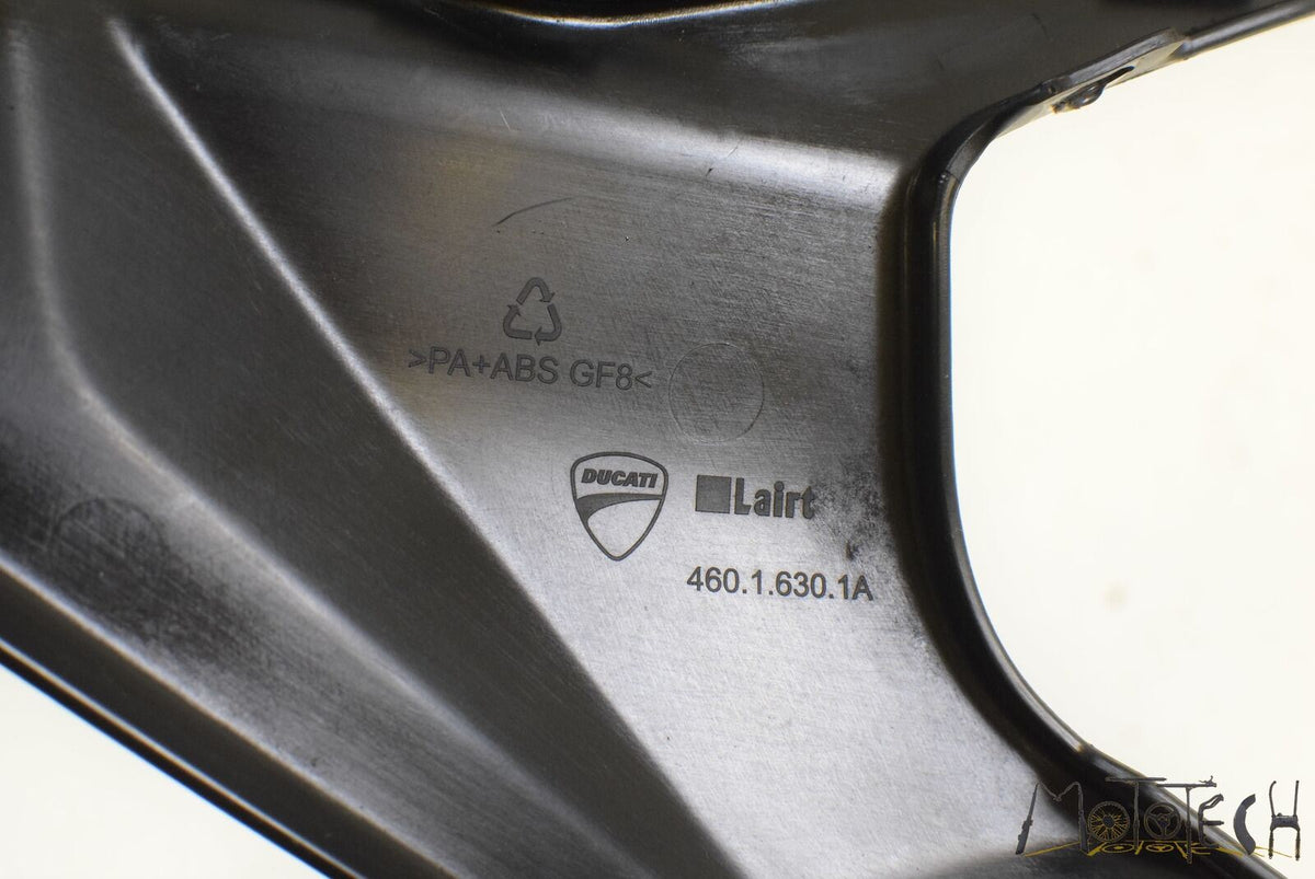2016 Ducati Superbike 959 Panigale Subframe Side Cover Fairing SET 46016311B {{ shop.shopifyCountryName }} - Mototech271