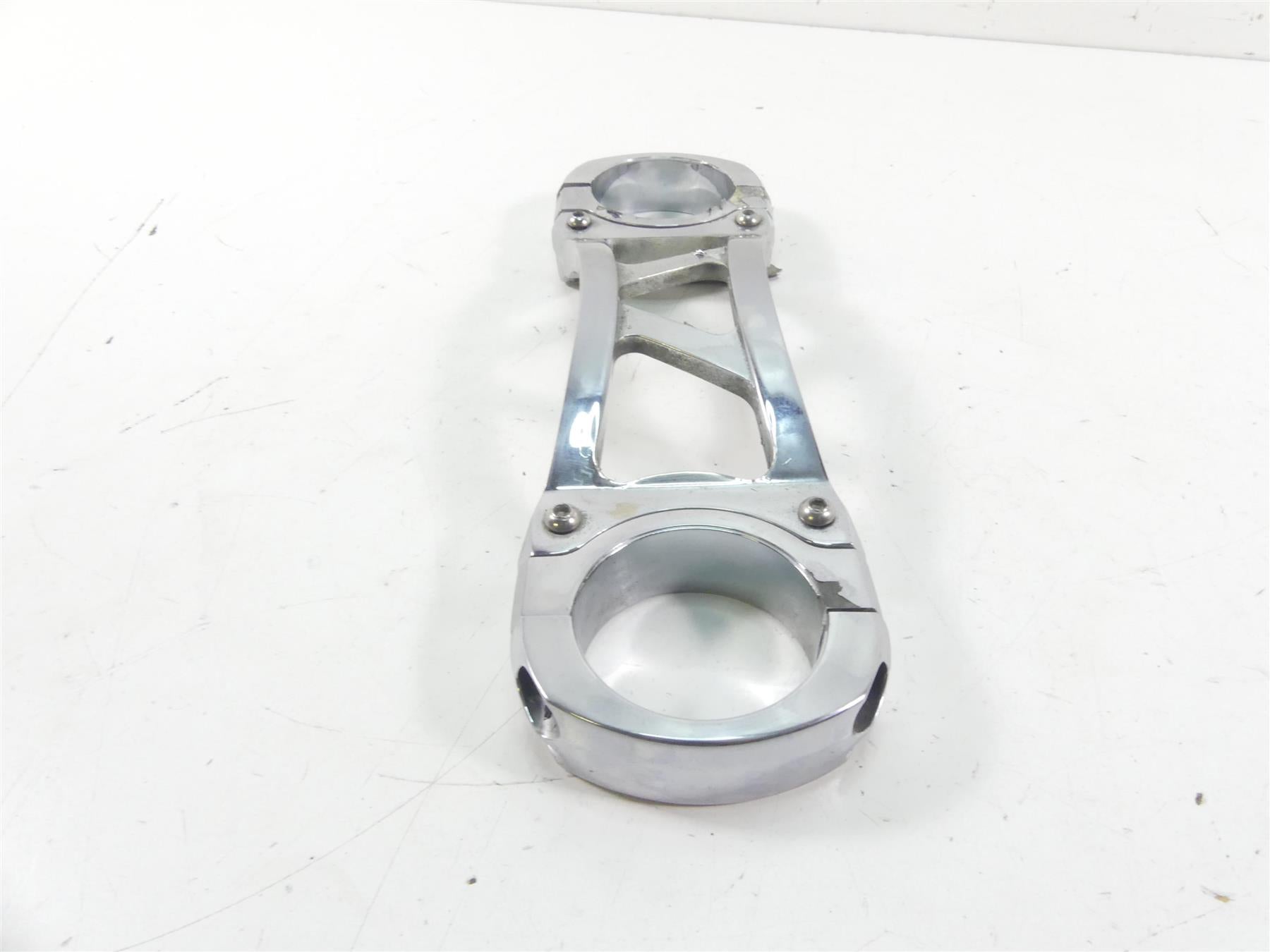 2002 Harley Softail FXSTDI Deuce Front Fork Chrome Support Bracket {{ shop.shopifyCountryName }} - Mototech271