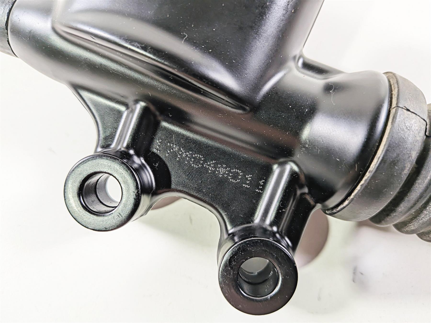 2018 Harley Touring FLHTCU Electra Glide Brembo Rear Brake Master Cylinder 41700028A-Mototech271