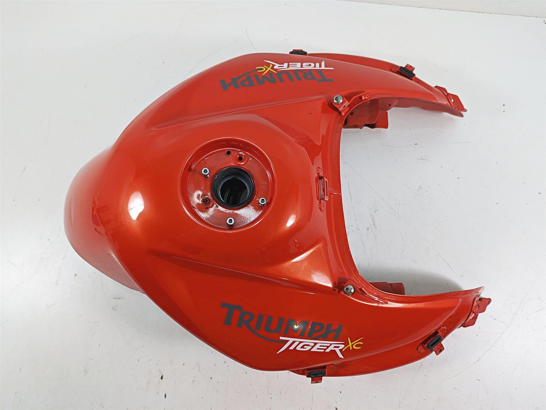 2012 Triumph Tiger 800XC ABS Fuel Gas Petrol Tank Reservoir - Read T2404311 {{ shop.shopifyCountryName }} - Mototech271