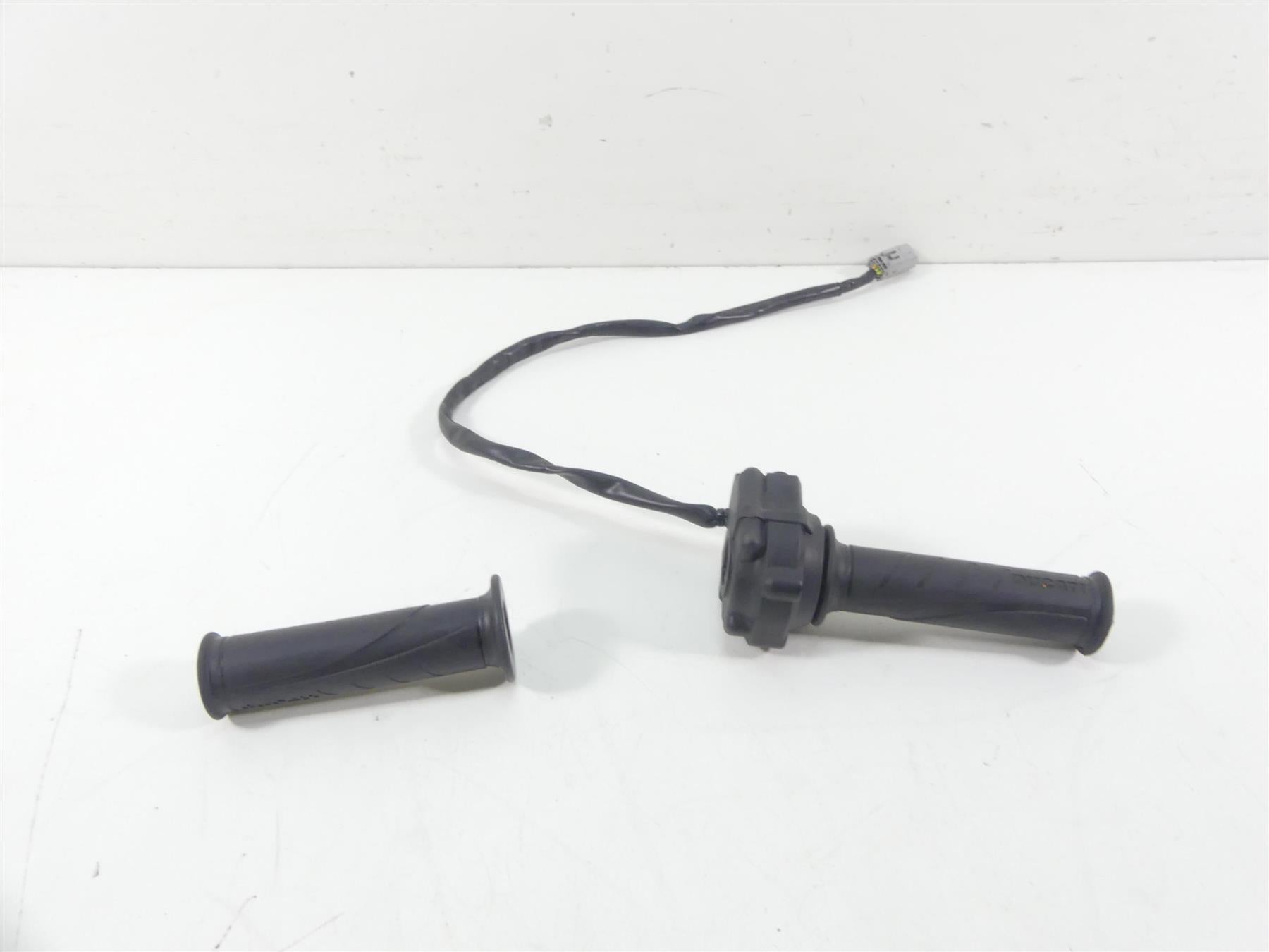 2018 Ducati Panigale 1100 V4 S Ride Fly By Wire Throttle Control 66020102B {{ shop.shopifyCountryName }} - Mototech271