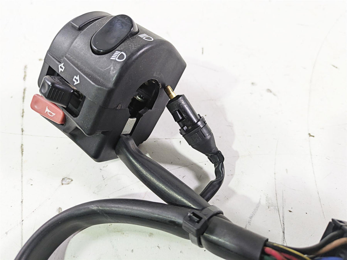 2012 Triumph Daytona 675 Left Hand Turn Signal Control Switch - Read T2040274 {{ shop.shopifyCountryName }} - Mototech271