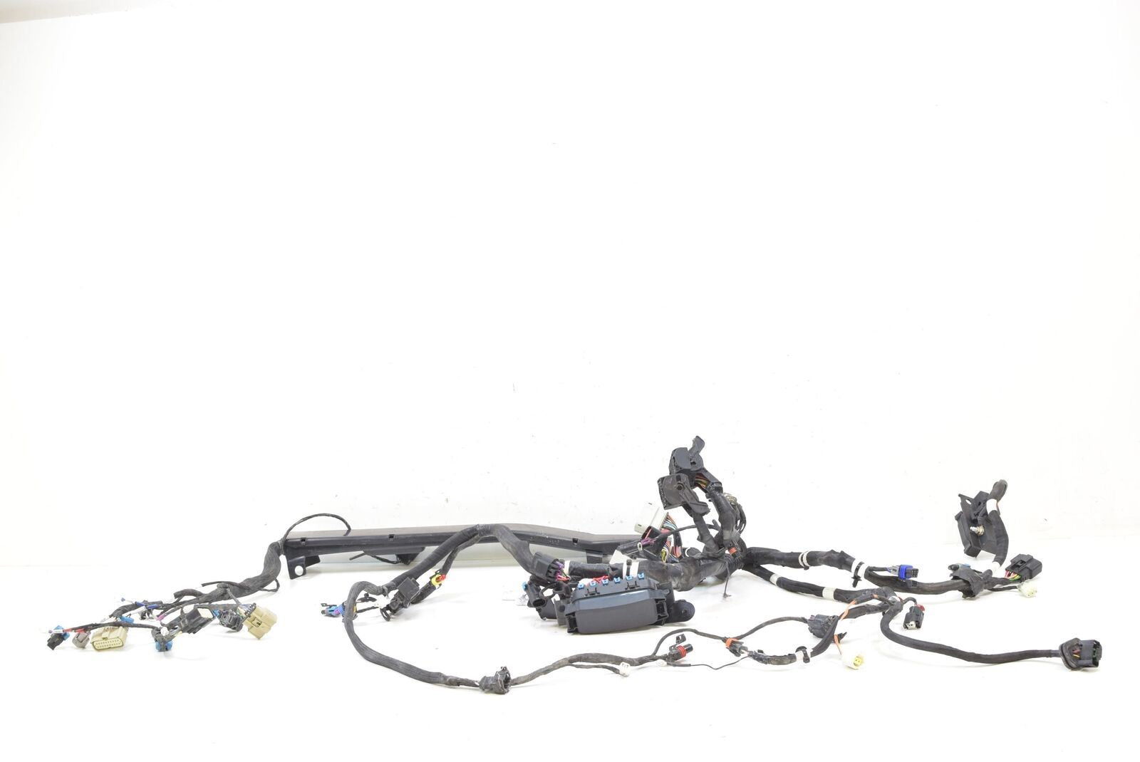2018 Indian Chieftain Limited Wiring Harness Loom - No Cuts 2414065 | Mototech271