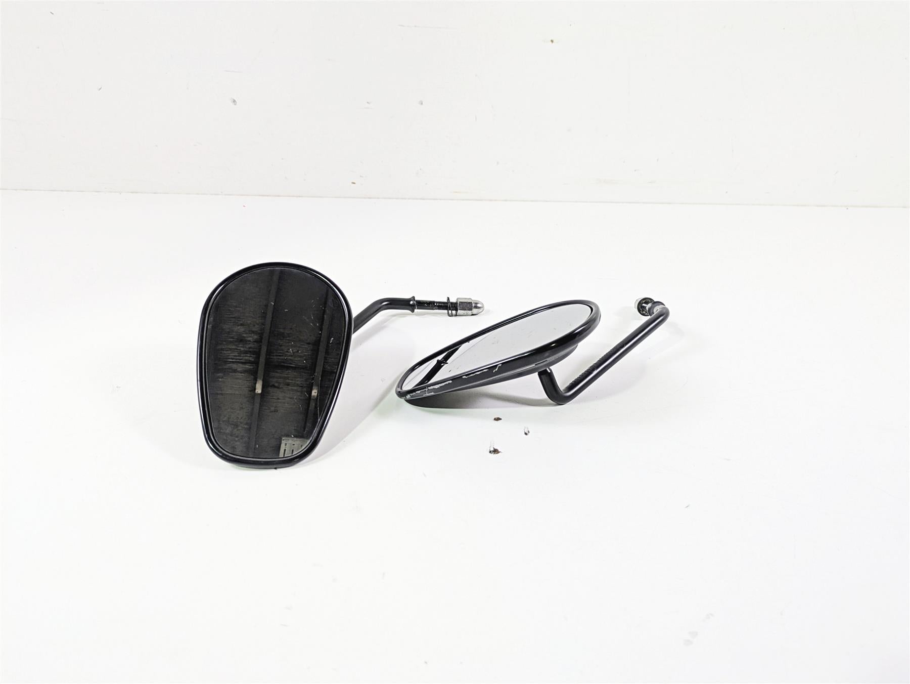 2014 Harley FXDF Dyna Fat Bob Rear View Mirror Set Black 91909-03B 91910-03B {{ shop.shopifyCountryName }} - Mototech271